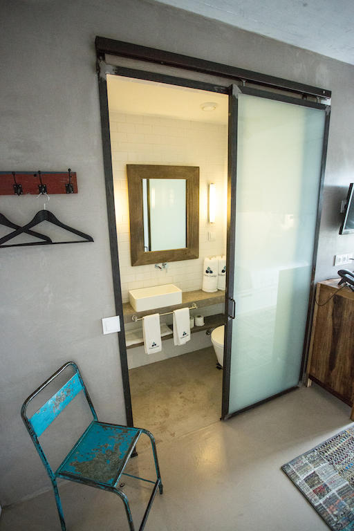 Surfers Lodge Peniche Værelse billede