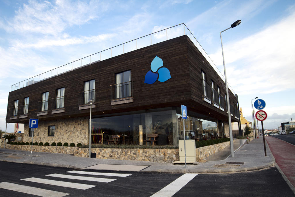 Surfers Lodge Peniche Eksteriør billede