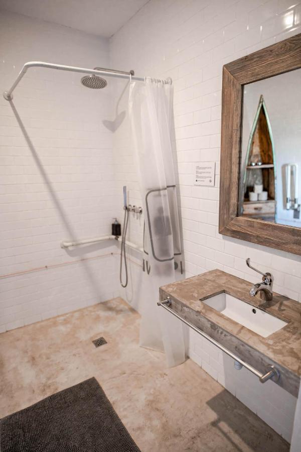 Surfers Lodge Peniche Eksteriør billede