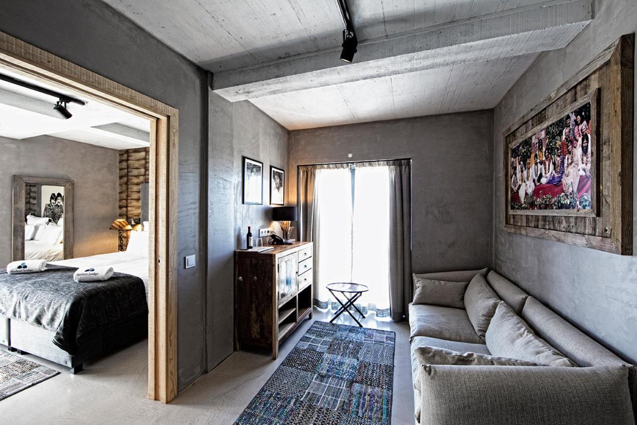 Surfers Lodge Peniche Eksteriør billede